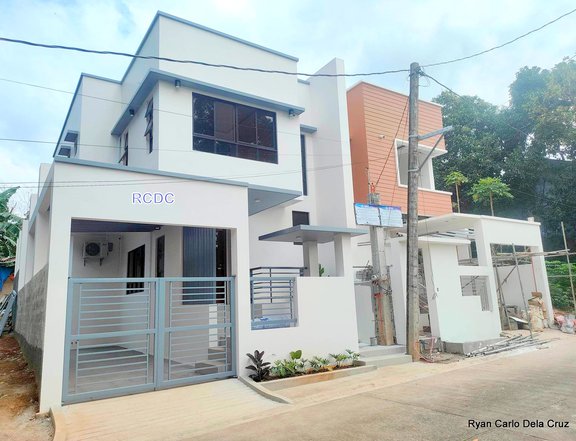4-bedroom Single Attached House For Sale in Antipolo Rizal