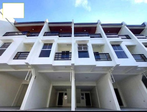 3 storey Townhouse for sale near Teachers Village Diliman Quezon City