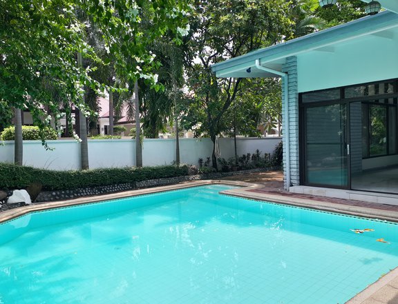 4-bedroom Townhouse For Rent in Bel-Air Makati Metro Manila