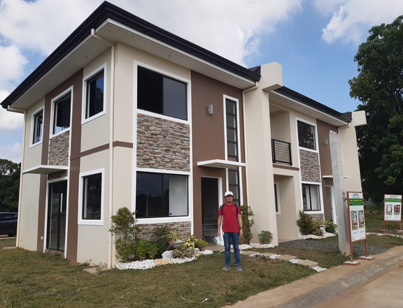 3 Bedroom Single Attached House for Sale in Sto Tomas Batangas