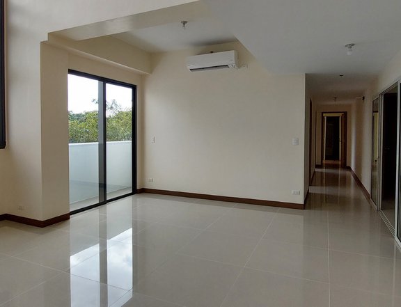 For sale 3 bedroom rent to own condo unit in Albany, BGC