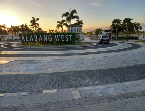 Lot for Sale in Alabang West