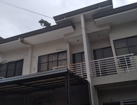 For Rent two storey townhouse with 3 bedroom in Banilad