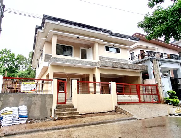 5-bedroom Single Detached House and Lot For Sale in Taytay Rizal