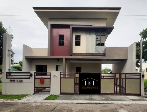 4 Bedrooms Single Detached in Grand Park Place Imus Cavite