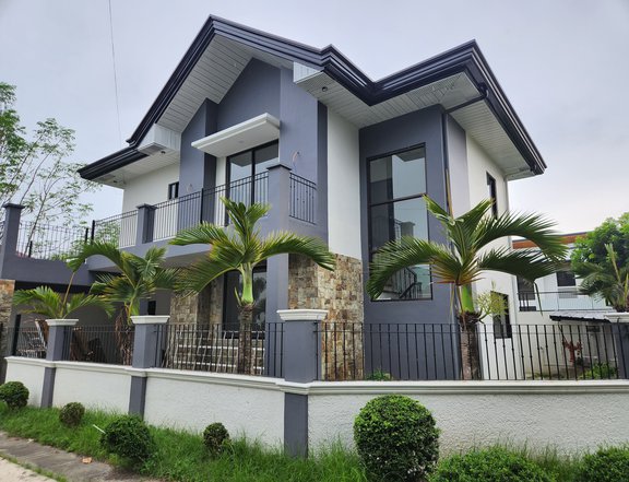 Renovated Two Storey Corner House for Sale in City of San Fernando Pampanga