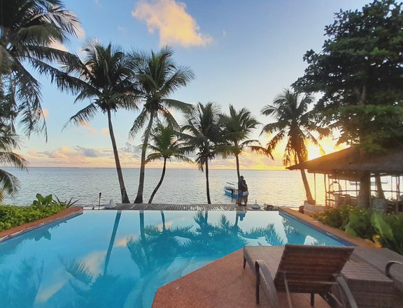 BEACH FRONT RESORT SIARGAO ISLAND