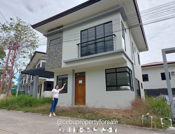3-bedroom Single Detached House For Sale in Lapu-Lapu (Opon) Cebu