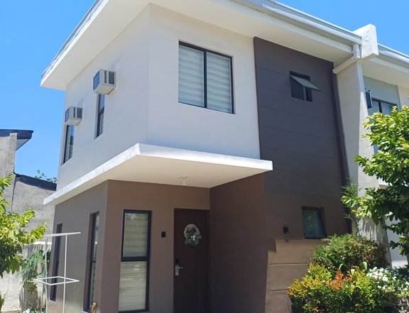 3-bedroom Townhouse for Sale RFO in Vermosa Imus Cavite