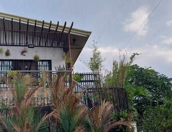 5- bed rooms Single Detached House for Sale in Antipolo Rizal