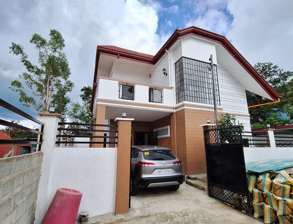 5-bedroom Single Detached House For Sale Newly Renovated