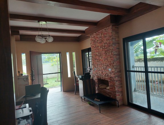 RUSH SALE! Bungalow with fairway view in Eagle Ridge Golfing Estates. We will entertain all offers!