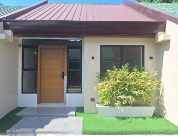 Loft-style 3-bedroom bungalow townhouse for sale in Teoville 3, Paranaque for sale