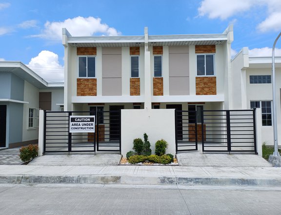 3-bedroom Townhouse For Sale in Concepcion Tarlac - Sunnyvale by SMDC