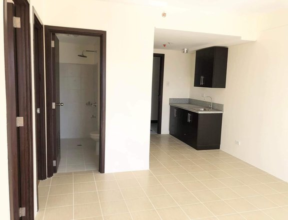 Ready For Occupancy 50k monthly Condo For Sale in Pioneer Mandaluyong