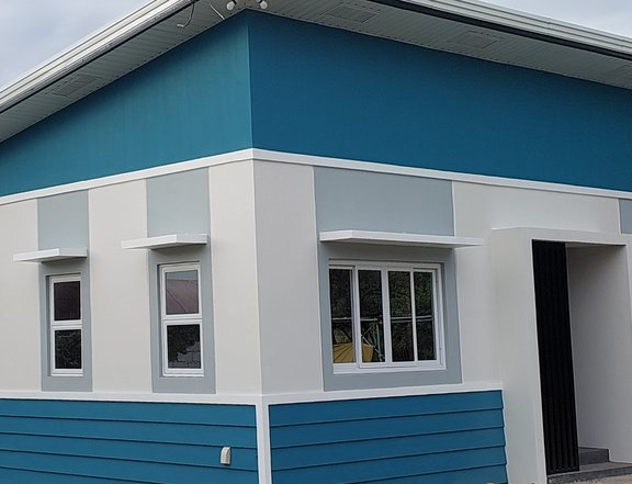 Newly build 3 bedroom 2 bath bungalow for sale