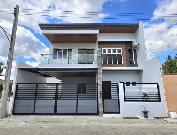 MODERN BRAND NEW 4-BEDROOM HOUSE FOR SALE IN ANGELES CITY PAMPANGA