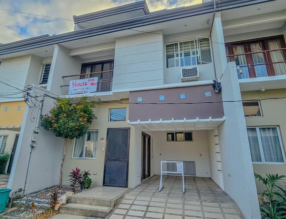 170.00 sqm 4-bedroom Apartment For Rent in Angeles Pampanga