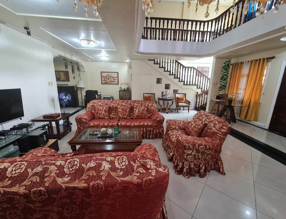 5-bedroom Single Attached House For Sale in Marikina City Flood Free