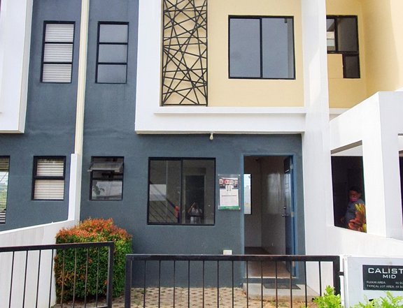 2BR Modern Townhouse For Sale in  Phirst Park Naic Cavite