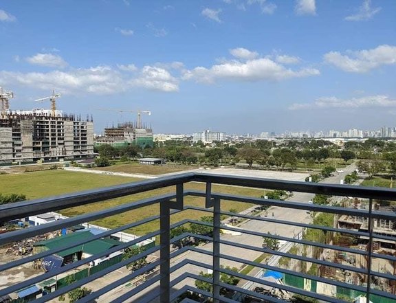 FOR RENT: 2BR CONDO IN Arca South