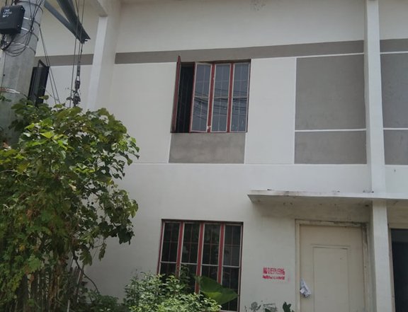 FORECLOSED PROPERTY FOR SALE IN ISTANA TANZA CAVITE CITY