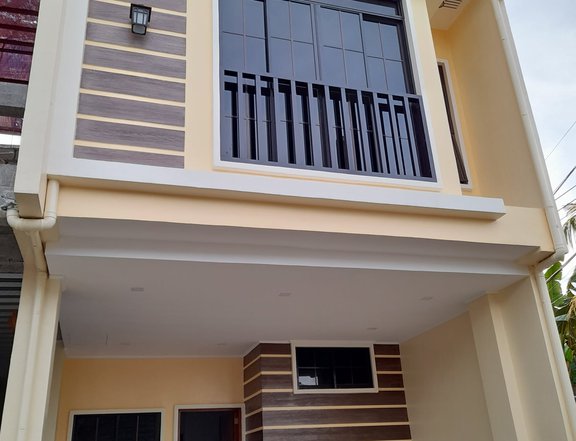 RFO Nice 2 Storey 3 BR 3TB 2 Parking Townhouse back Gaisano Tisa Cebu