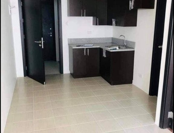 For Sale Condo 1-BR 30 sqm 15K/month in Greenhills along Ortigas Ave.