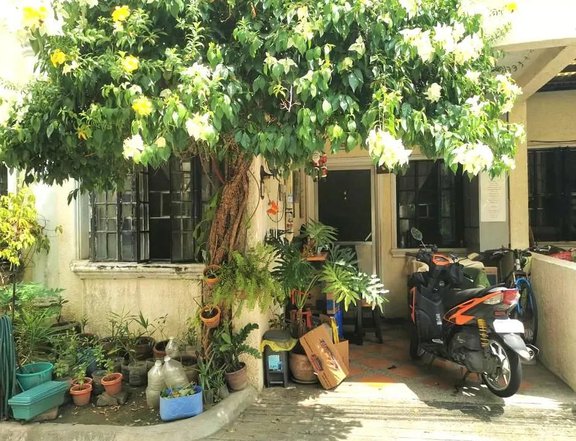 Townhouse for Sale in Merville Paranaque City