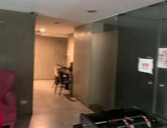 4 Storey Building For Sale in Makati City near City Hall