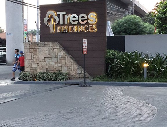 1 Bedroom Unit with Parking for Sale in Trees Residences Quezon City