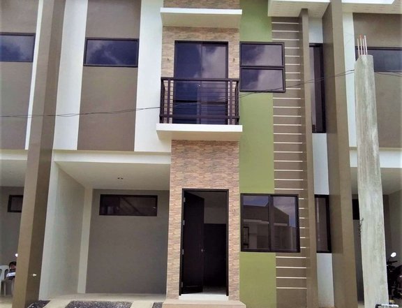 READY FOR OCCUPANCY: 4-bedrooms Townhouse & Lot for Sale in Minglanilla, Cebu