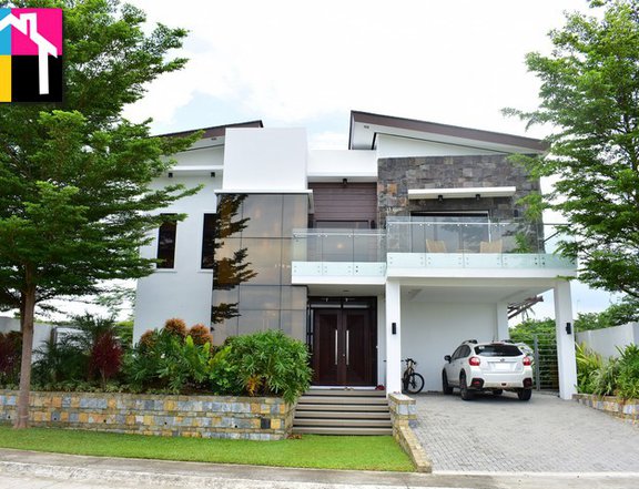 7-bedroom Single Detached House For Sale in Liloan Cebu