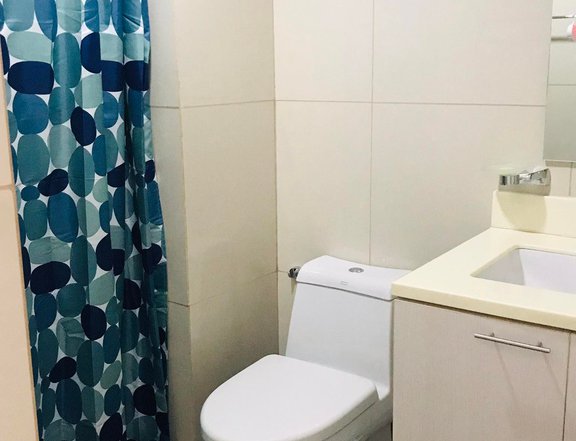 33.50 sqm 1-bedroom Condo For Rent in Twin Oaks Place Mandaluyong City