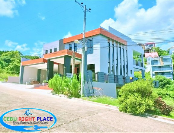 4 Bedroom House For Sale in South Hills Tisa Cebu City