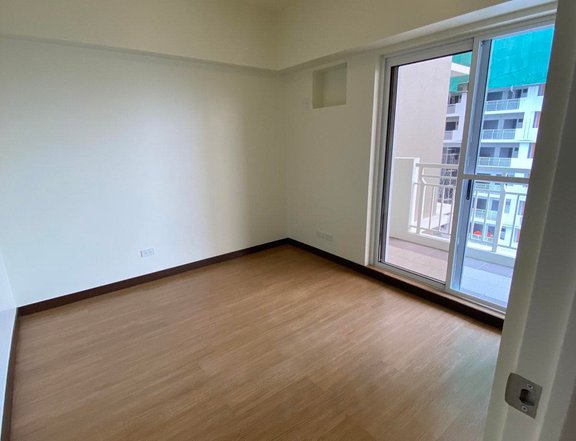 FOR RENT 2BR Brixton Place Pasig 56 sqm