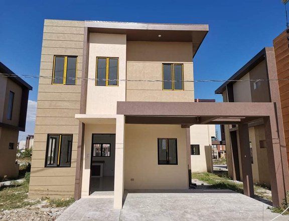 3BR Single Detached Solviento House For Sale in Bacoor Cavite