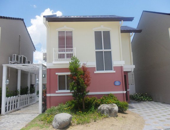 MARGARET 3  Bedroom 2  Toilet/bath 72sqm Floor Area 100sqm  Lot Area