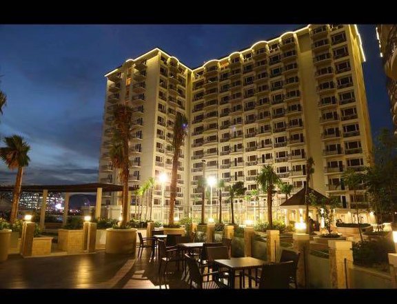 1 Bedroom Condo Unit For Sale in Solemare Parksuites Paranaque City