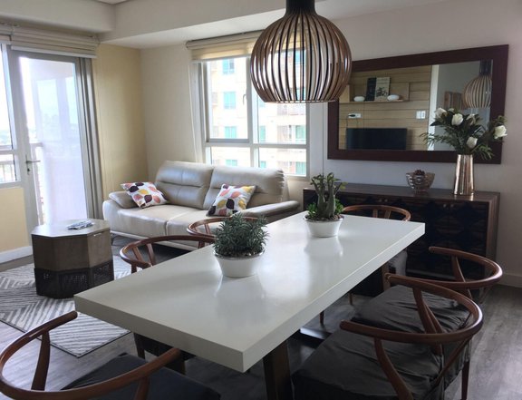 Grove by Rockwell in C5 2 Bedroom for rent