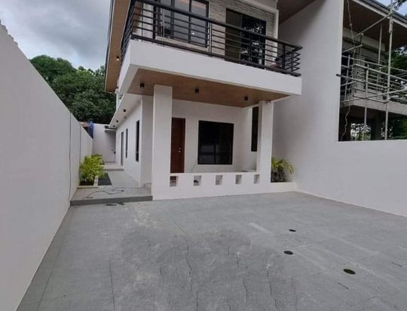 Brand New House and Lot in Masinag,For Sale!!!near SM Masinag..RRFO.