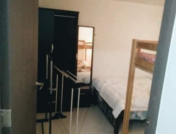 2 Bedroom Unit for Rent in The Pearl Place Pasig City