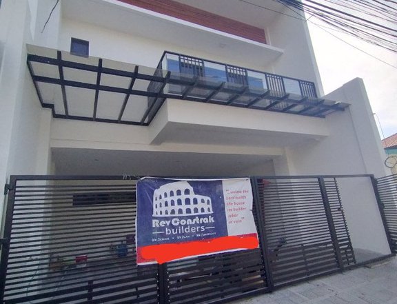 5BR RFO BF RESORTS HOUSE AND LOT FOR SALE IN TALON DOS LAS PINAS