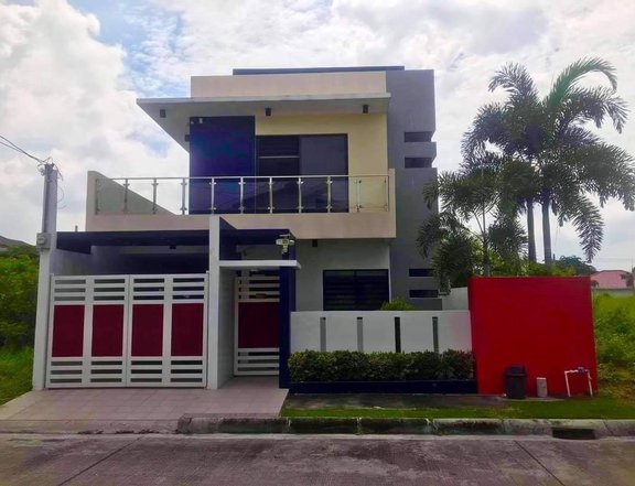 RE-OWNED MAINTAINED THREE STOREY MODERN HOUSE NEAR SM TELABASTAGAN