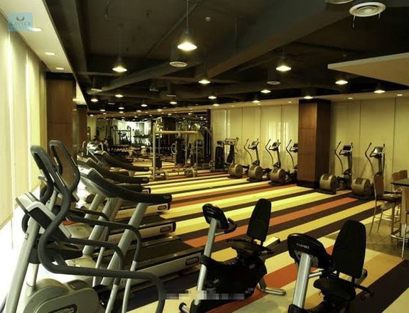 RFO 71.00 sqm 1-bedroom Condo For Sale By Owner in Rockwell Makati