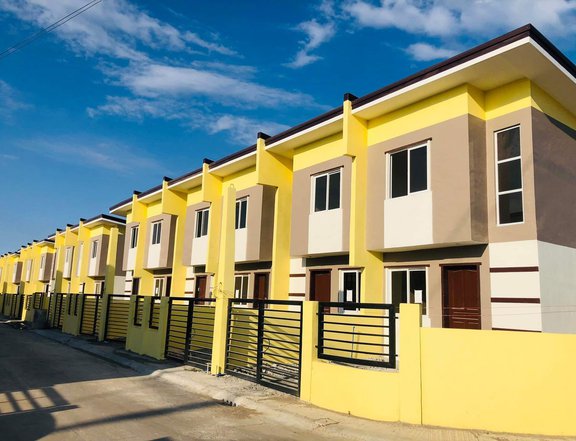2BR Townhouse Pacifictown executive homes in Trece Martires Cavite