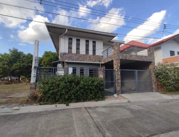 Two Storey House For Sale in Angeles City Pampanga