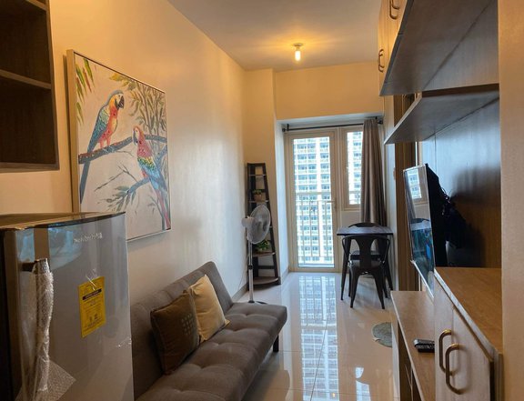 Sale 2BR Family Suite w/Balcony Cheer Residences in Pasay Metro Manila