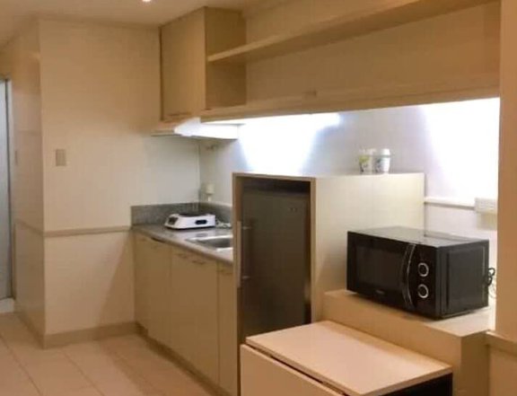 Studio Unit For Rent in Grand Tower Manila