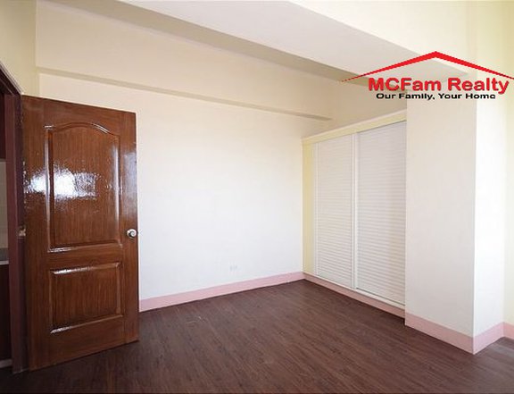 Rent To Own Condo For Sale in University Belt